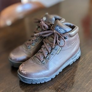 Vasque Sundowner Boots